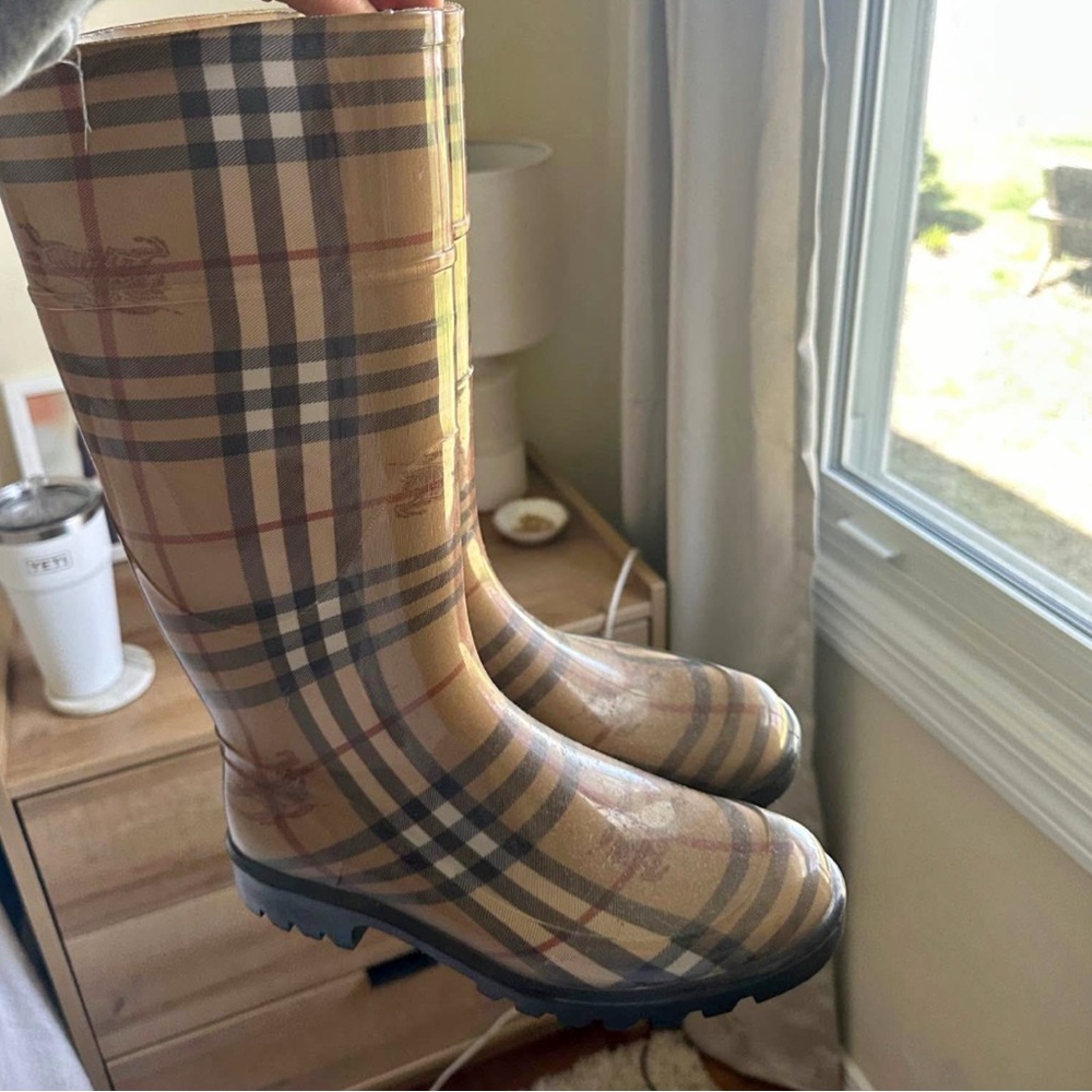Burberry Plaid Rain Boots